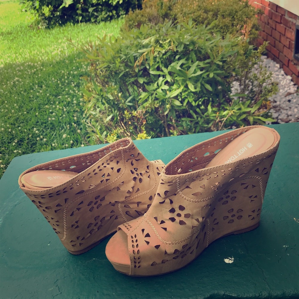 Clogs worn maybe twice